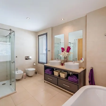 Samara Sea Views Apartment Marbella